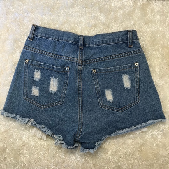 POL Destructed High Waist Cutoffs Sz S - Picture 3 of 3